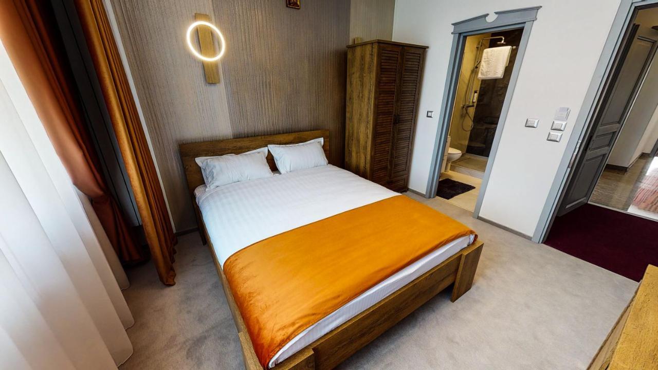 Hotel Angel Sofia Fălticeni 外观 照片