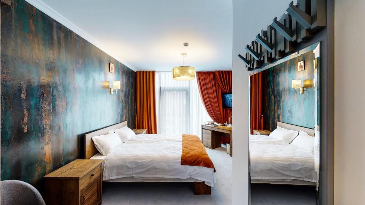 Hotel Angel Sofia Fălticeni 外观 照片