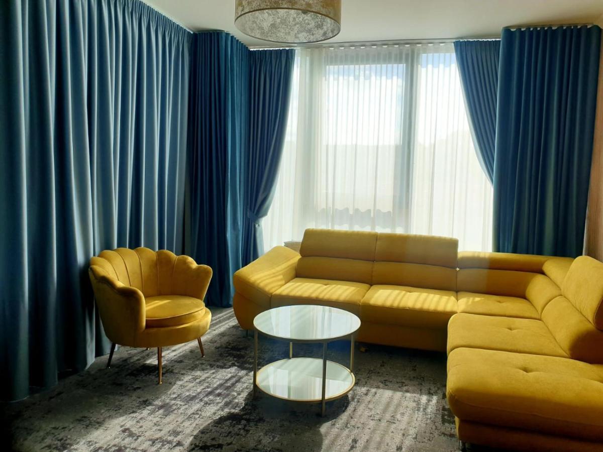 Hotel Angel Sofia Fălticeni 外观 照片