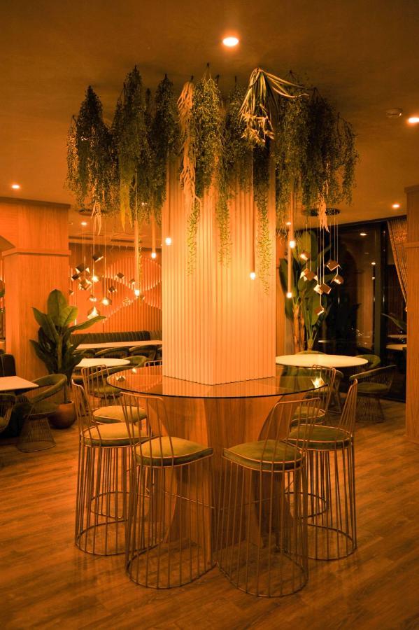Hotel Angel Sofia Fălticeni 外观 照片